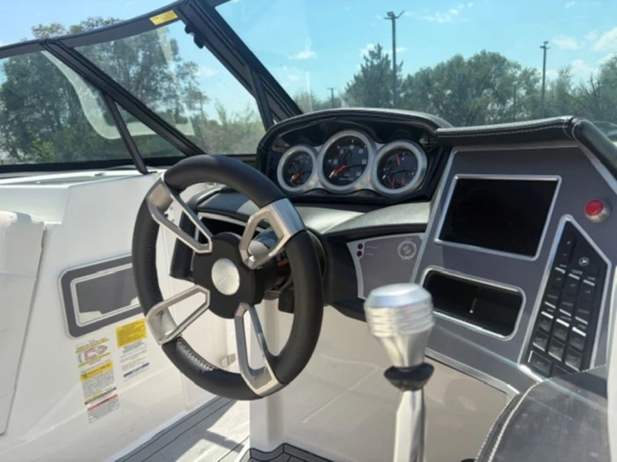 2023-mastercraft-xt23-142664-image5
