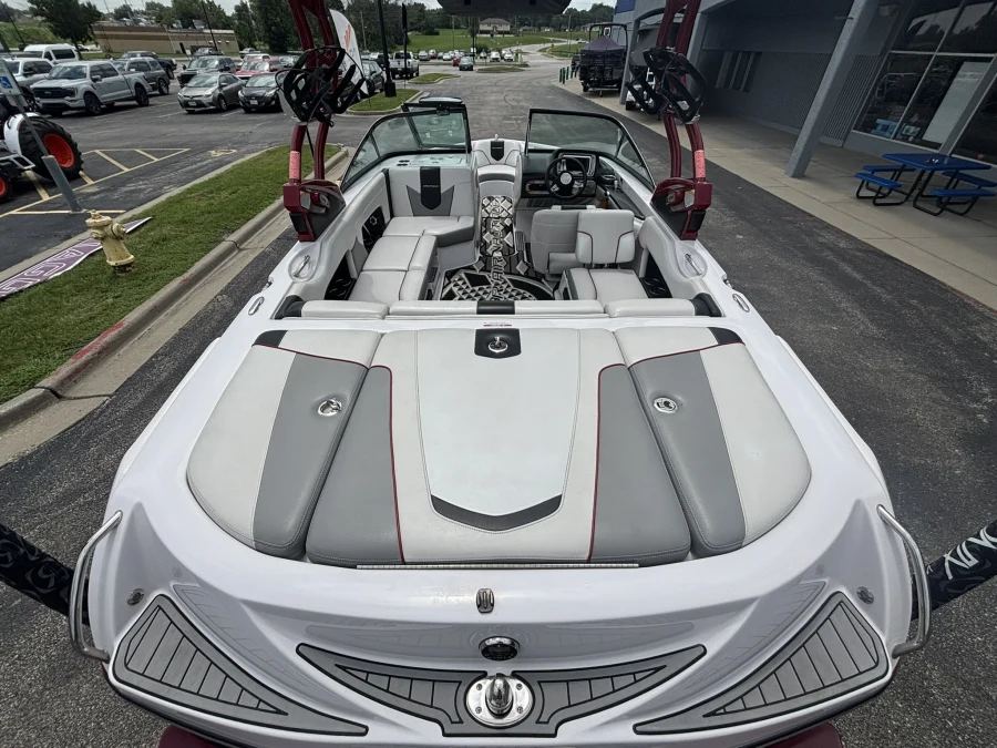 2013-nautique-super-air-nautique-210-142668-image16