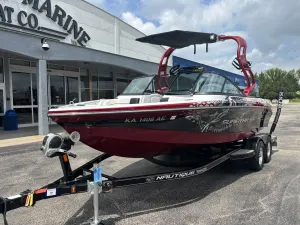 2013-nautique-super-air-nautique-210-142668-image2