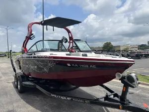 2013-nautique-super-air-nautique-210-142668-image3