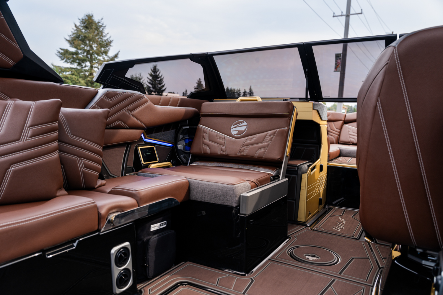 2027 Tige Boats Ultré 25ZX