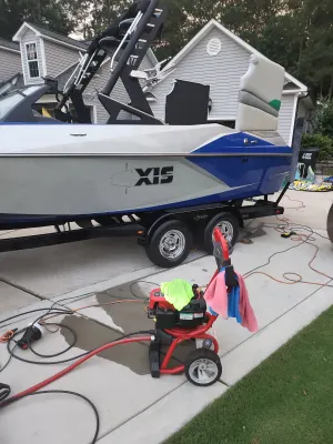2015 Axis Boats A22 Icon
