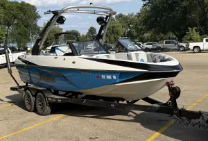 2020-malibu-wakesetter-vlx-143306-image0.webp