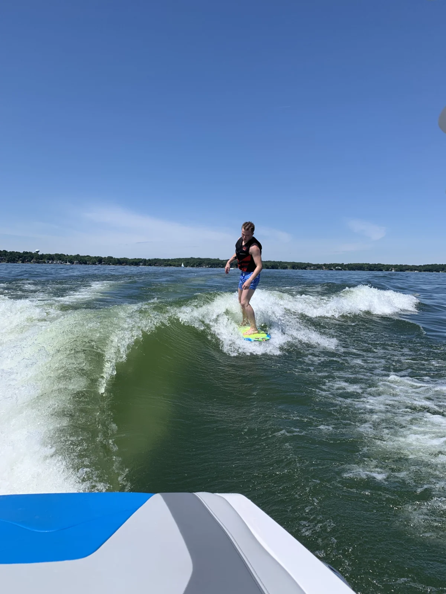 2020 Malibu Boats Wakesetter VLX