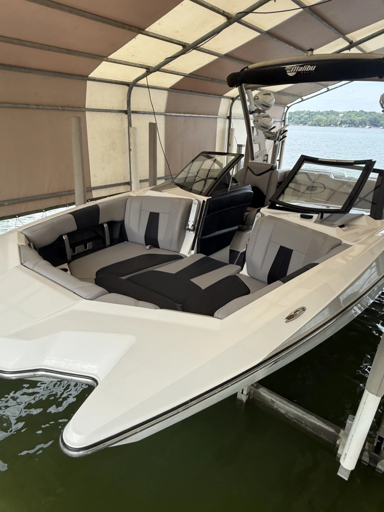2020 Malibu Boats Wakesetter 23 MXZ