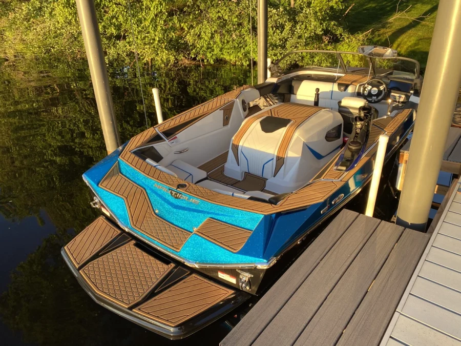 2020-nautique-ski-nautique-143334-image1.webp