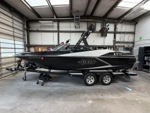 2016-axis-a22-143350-image1