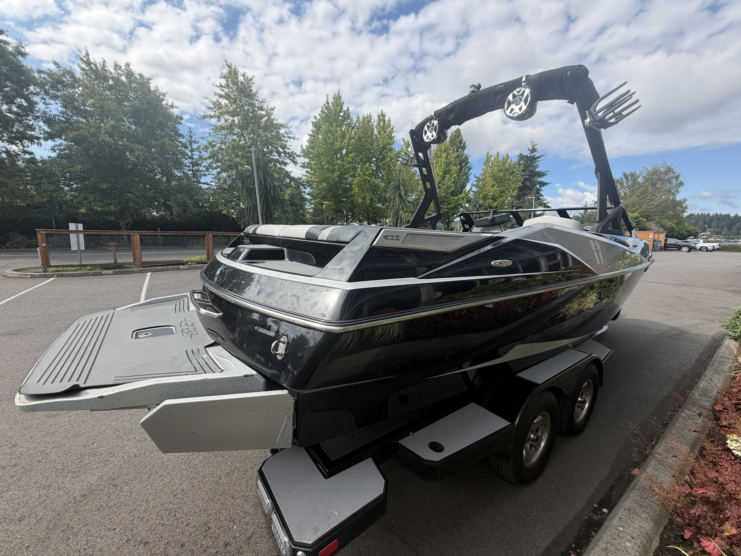 2016 Axis A22