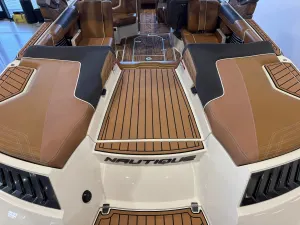 2016-nautique-g23-143354-image10