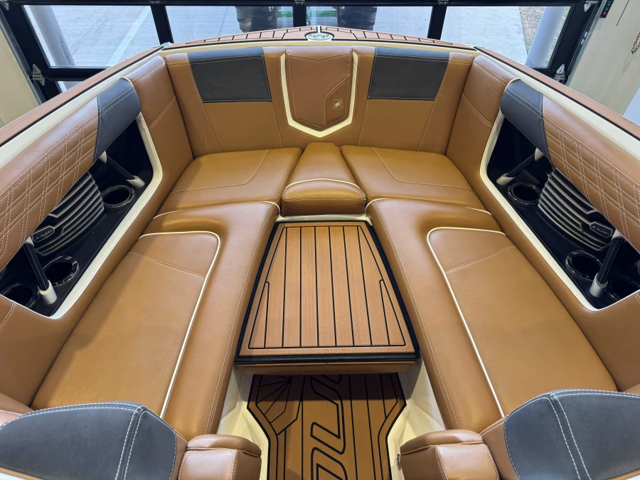 2016-nautique-g23-143354-image17