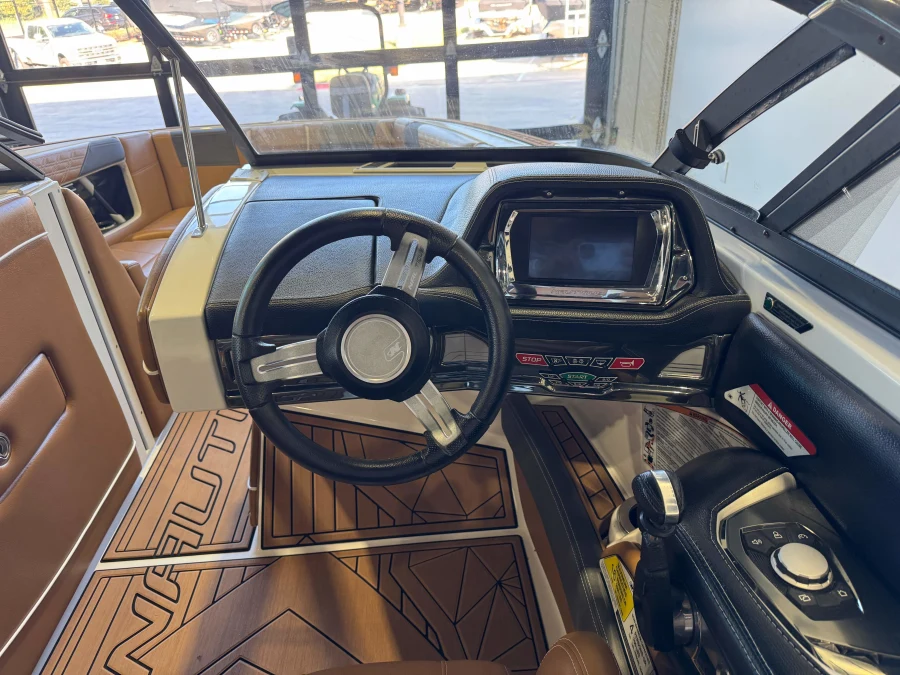 2016-nautique-g23-143354-image26