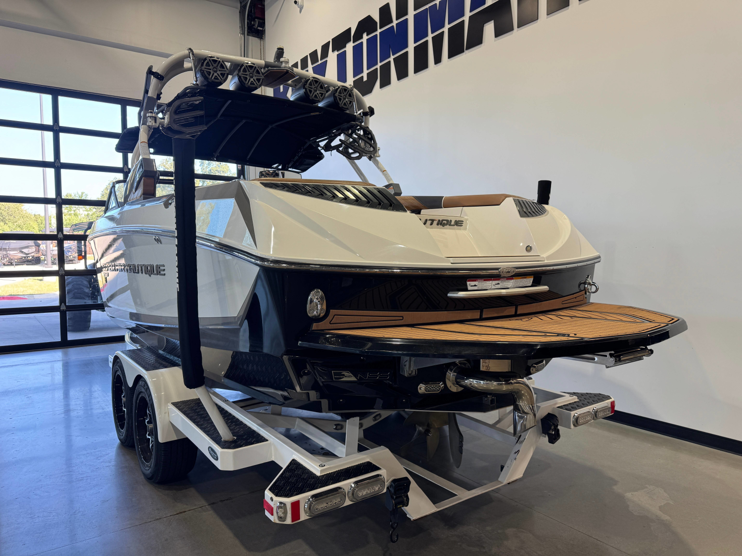 2016 Nautique Super Air Nautique G23