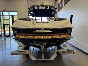 2016-nautique-g23-143354-image6