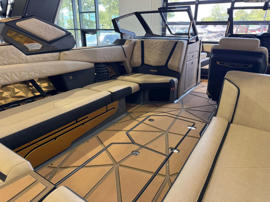 2027-nautique-g25-paragon-143355-image16