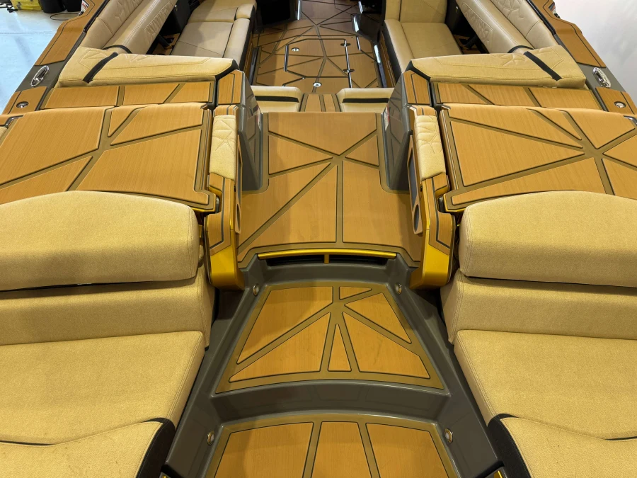 2027-nautique-g25-paragon-143355-image9