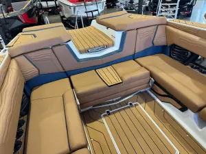 2027-nautique-g23-143356-image16