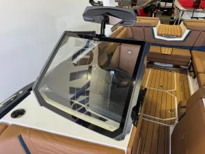 2027-nautique-g23-143356-image20