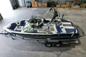 2015-mastercraft-x30-143359-image14