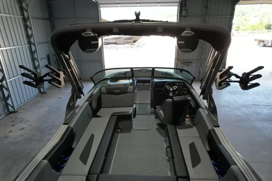 2027-mastercraft-nxt23-143360-image10