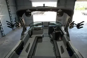 2027-mastercraft-nxt23-143360-image10