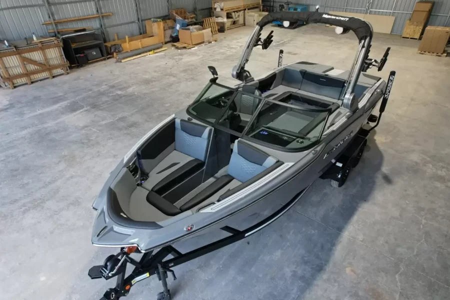 2027-mastercraft-nxt23-143360-image15