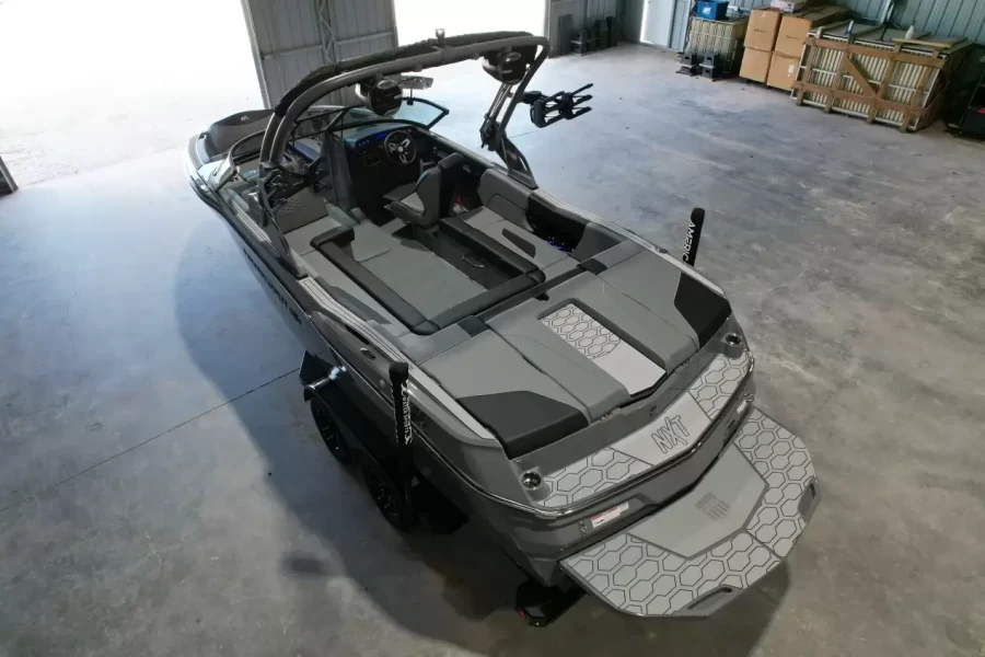 2027-mastercraft-nxt23-143360-image17
