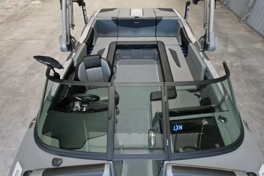 2027-mastercraft-nxt23-143360-image30