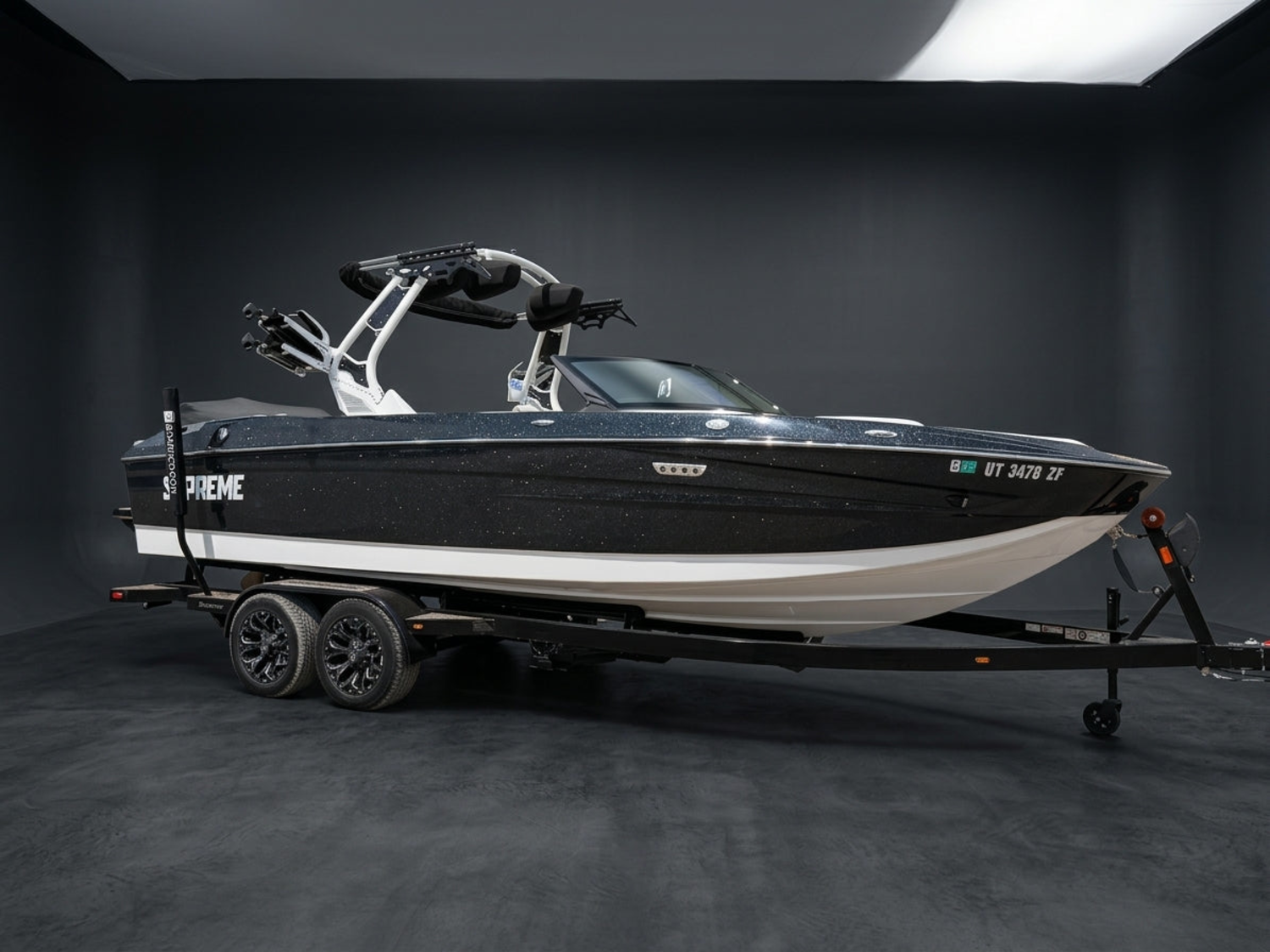 2023 Supreme Boats S240