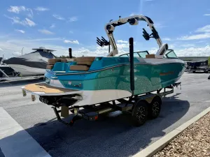 2027-mastercraft-xt24-143363-image6