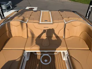 2027-mastercraft-xt23-143373-image15