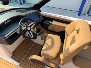2027-mastercraft-xt23-143373-image21