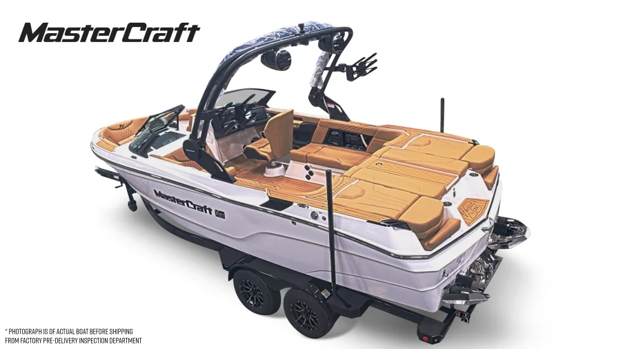 2027-mastercraft-xt23-143373-image6
