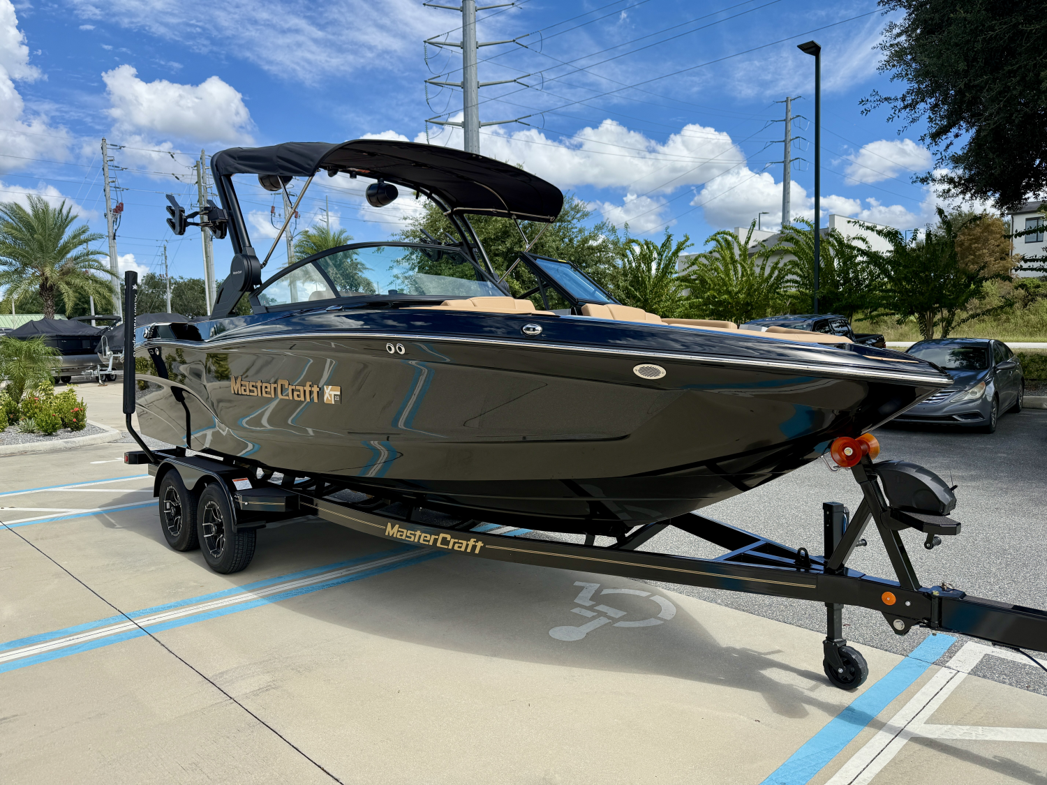 2027 MasterCraft XT23