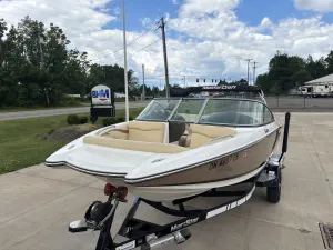 2009-mastercraft-maristar-200-143398-image3