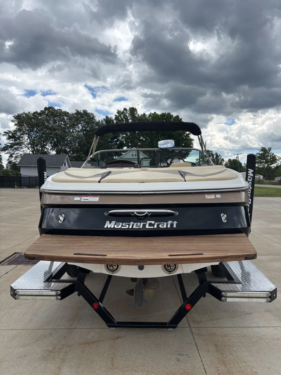 2009-mastercraft-maristar-200-143398-image7