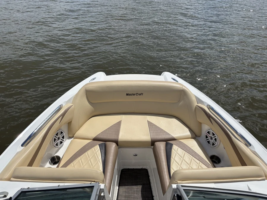 2009-mastercraft-maristar-200-143398-image8
