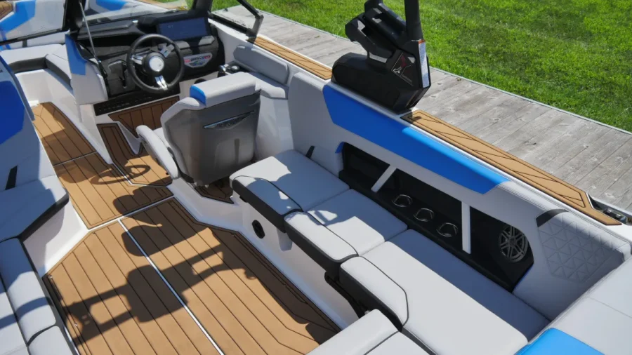 2024-nautique-gs22-143401-image12.webp