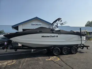 2021-mastercraft-x24-143403-image0.webp