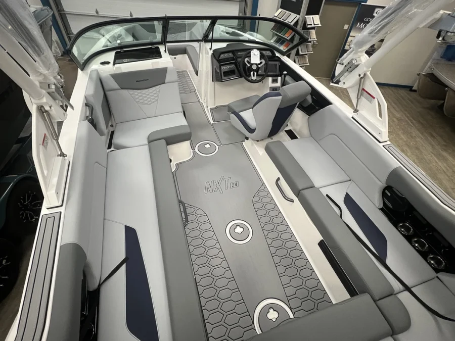 2026-mastercraft-nxt24-143412-image2.webp