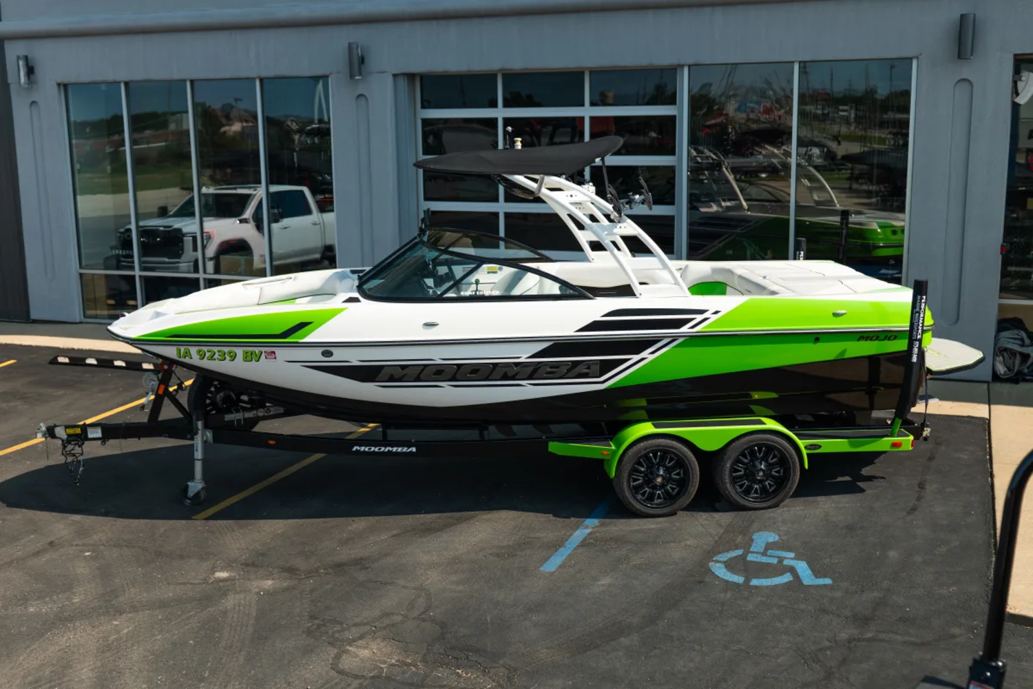 2015 MOOMBA MOJO EXCELLENT CONDITION 1 OWNER 