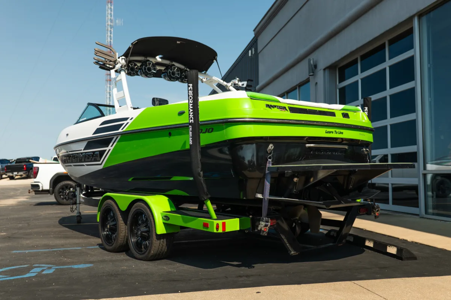 2015 MOOMBA MOJO EXCELLENT CONDITION 1 OWNER 
