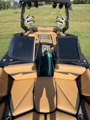 2019-centurion-fi23-143418-image6.webp