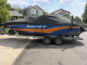 2017-mastercraft-xt23-143423-image1.webp