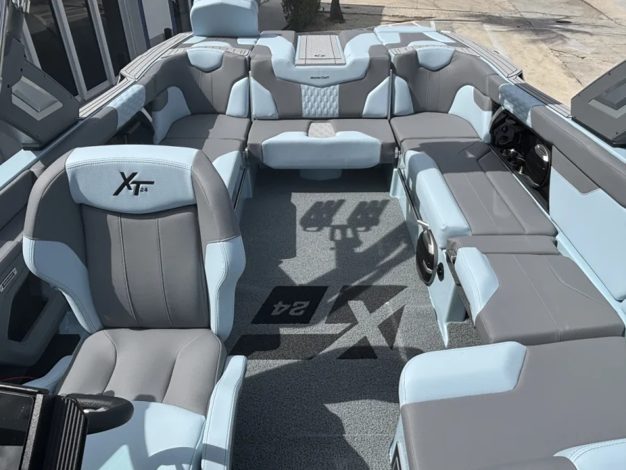 2026-mastercraft-xt24-143428-image9.webp