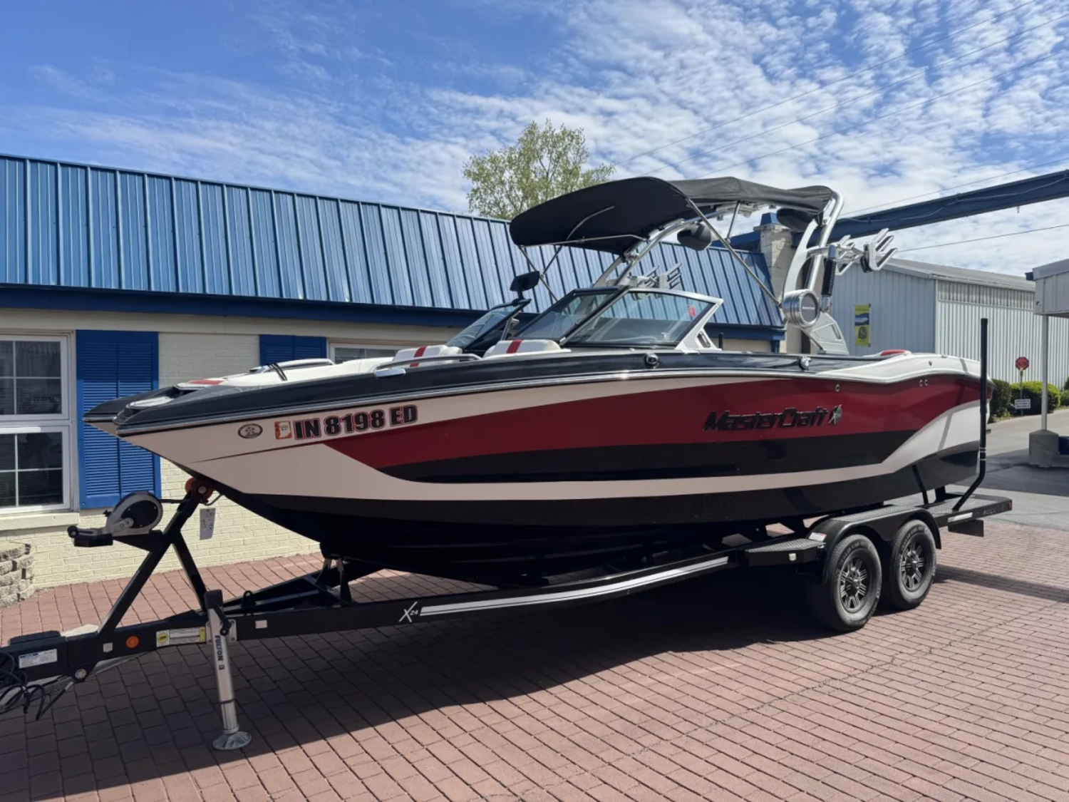 2019 MasterCraft X24