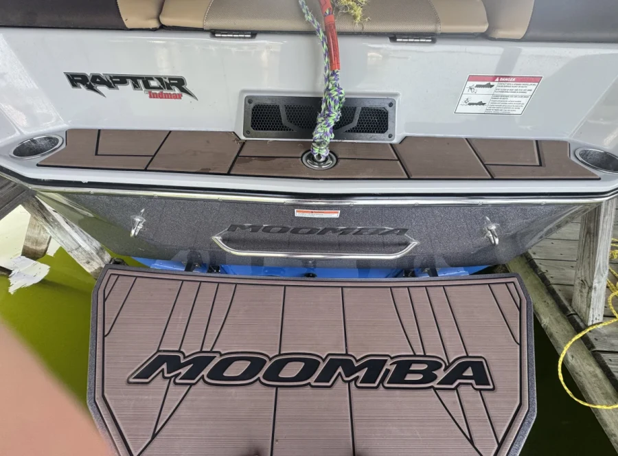 2020-moomba-max-143432-image10.webp