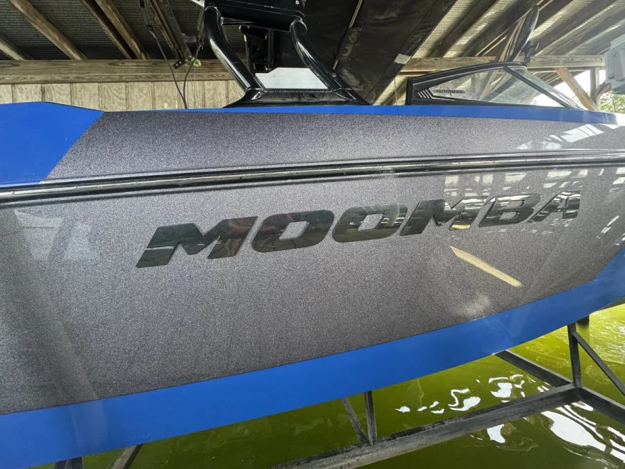 2020-moomba-max-143432-image3.webp