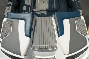 2019-nautique-g23-143439-image14.webp