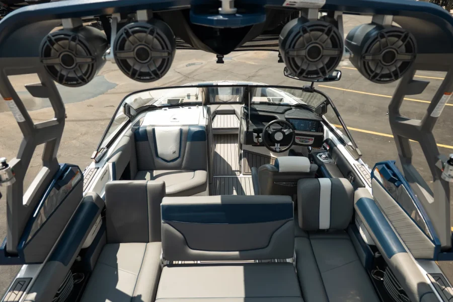 2019-nautique-g23-143439-image15.webp