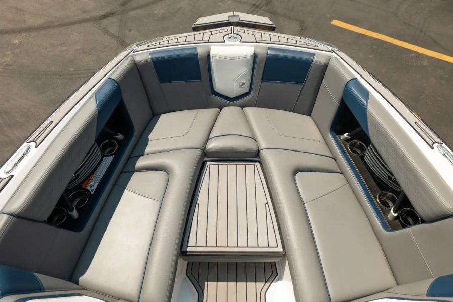 2019-nautique-g23-143439-image18.webp